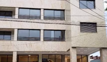 Apartamento de 2 dormitórios sendo duas suítes no bairro Petrópolis em Porto alegre.&lt;BR&gt;Apartamento com 78,40 m² com duas suítes, um banheiro social e uma vaga.&lt;BR&gt;Alto padrão de acabament