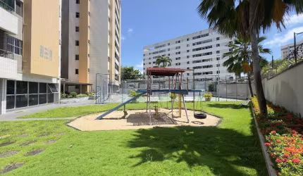 Excelente apartamento com três quartos no bairro de Fátima