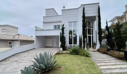 Casa para Venda em Florianópolis, Córrego Grande, 5 dormitórios, 5 suítes, 6 banheiros, 3 vagas