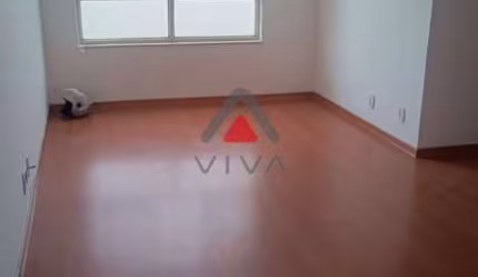 Apartamento no Cruzeiro do Sul com 02 vagas de garagem