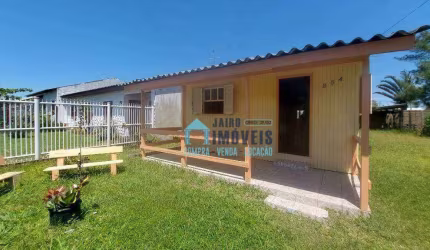 Casa com 2 dormitórios à venda por R$ 130.000,00 - Centro - Balneário Pinhal/RS