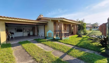 Casa com 4 dormitórios à venda por R$ 315.000,00 - Centro - Balneário Pinhal/RS