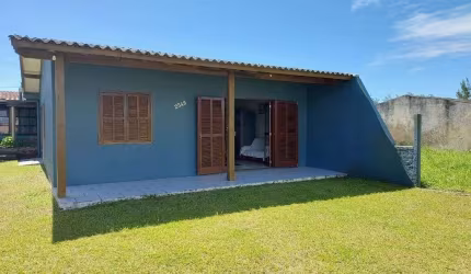 Casa com 2 dormitórios à venda por R$ 150.000,00 - Costa do Sol - Cidreira/RS
