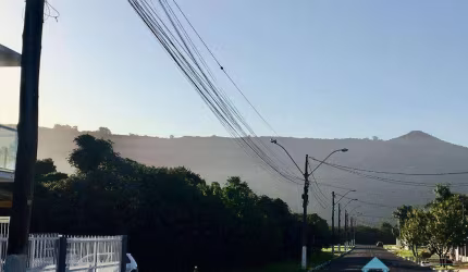 AMPLO TERRENO com Vista para Lagoa e Morro da Borússia