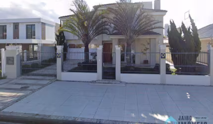 Sobrado com 3 dormitórios à venda, 240 m² por R$ 1.250.000,00 - Centro - Tramandaí/RS