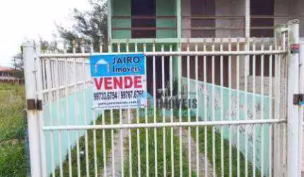 Sobrado com 2 dormitórios à venda, 69 m² por R$ 190.000,00 - Salinas - Cidreira/RS