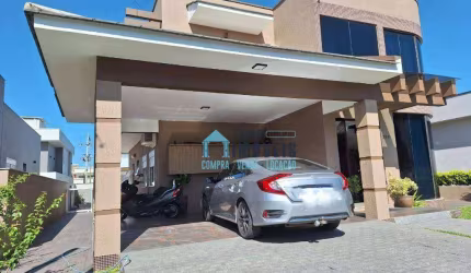 Casa de Alto padrão, 3 suítes e piscina à venda, 290 m² por R$ 1.590.000 - Condomínio Marítimo - Tramandaí/RS