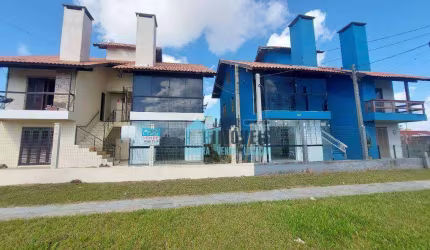 Apartamento com 3 dormitórios à venda por R$ 160.000,00 - Centro - Balneário Pinhal/RS