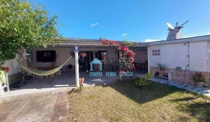 Casa com 3 dormitórios à venda por R$ 180.000 - Centro - Balneário Pinhal/RS