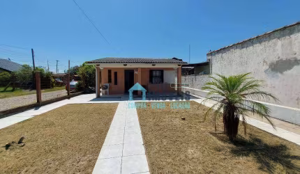 Oportunidade - Casa com 2 dormitórios, excelente localização à venda por R$ 210.000 - Centro - Balneário Pinhal/RS