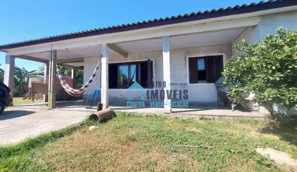Casa com 3 dormitórios à venda por R$ 180.000,00 - Magistério - Balneário Pinhal/RS