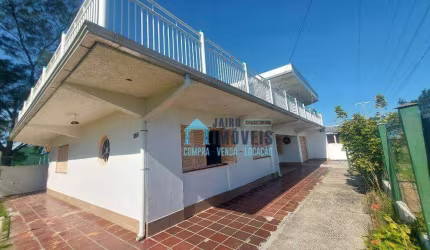 Casa com 5 dormitórios + amplo terraço, à venda por R$ 450.000 - Centro - Balneário Pinhal/RS