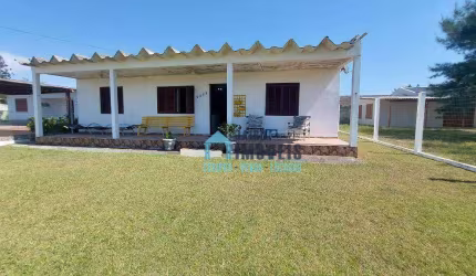 Casa com 4 dormitórios à venda, 185 m² por R$ 350.000,00 - Centro - Balneário Pinhal/RS