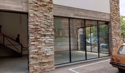 Sala Comercial para Locação em São José do Rio Preto, Centro, 2 banheiros, 3 vagas