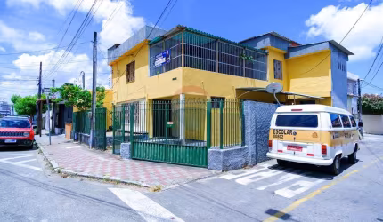 Casa com 5 quartos à venda, 291m2!