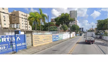 Terreno de 3064 m² - ALUGUE E CONSTRUIMOS PARA VOCÊ no bairro Damas Fortaleza