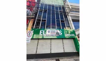 Prédio Comercial com 1.327m² no Coração de Fortaleza, próximo à Praça do Ferreira