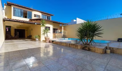 Excelente Casa Duplex