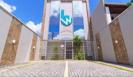 Prédio Comercial Estratégico no Bairro José Bonifácio: 11 Salas com Fácil Acesso ao Centro e Principais Vias de Fortaleza'