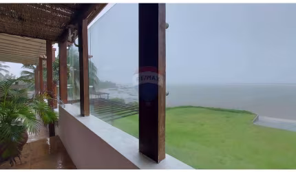 Terreno á Beira mar ao lado do Hotel Pura Vida em Ilha do Guajirú, Itarema CE