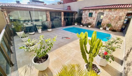 Casa com 3 quartos à venda na Rua Brasileira Arantes, 2, Santa Branca, Belo Horizonte por R$ 1.500.000