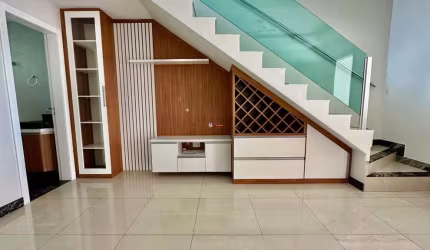 Casa com 2 quartos à venda na Rua Saide Haddad Antônio, 1, Santa Amélia, Belo Horizonte por R$ 478.000