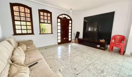 Casa com 4 quartos à venda na Rua Barão de Camargos, 9, Santa Amélia, Belo Horizonte por R$ 1.600.000