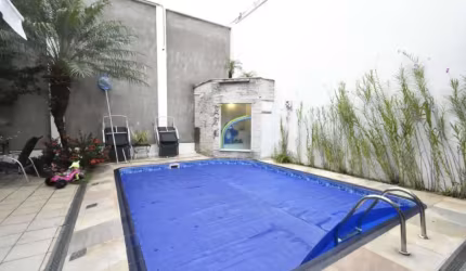 Casa em condomínio fechado com 5 quartos à venda na Rua Desembargador Leão Starling, 1, Ouro Preto, Belo Horizonte por R$ 2.000.000