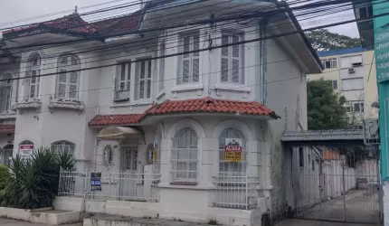 Casa 5D no bairro PARTENON em Porto Alegre - CA471