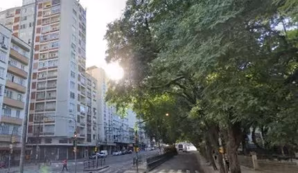 Apartamento para venda no Bairro Centro em Porto Alegre - *317