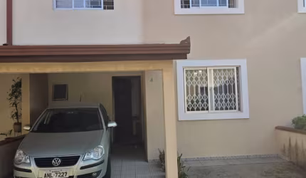 Realize o Sonho da Casa Própria - Sobrado no Bairro Hauer