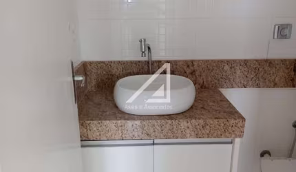 APARTAMENTO 3 QUARTOS SUÍTE MOBILIADO GARAGEM ELEVADOR À VENDA NA FEDERAÇÃO! OPOR