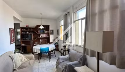 APARTAMENTO 4 QUARTOS SUÍTE AMPLO VENTILADO À VENDA EM ONDINA!!