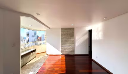 APARTAMENTO NASCENTE VISTA MAR 2 QUARTOS SUÍTE VARANDA GARAGEM À VENDA NA GRAÇA!