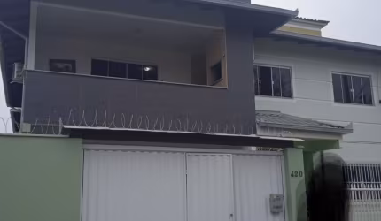 Sobrado 3 dormitórios sendo 1 suíte