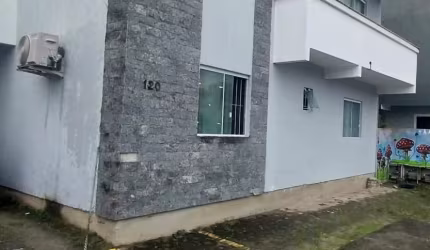 Excelente Apto Térreo de 2 quartos - Ingleses - Florianópolis