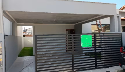 Casa 2 dormitórios sendo 1 suíte