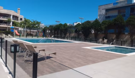 Amplo Apartamento  3 dormitórios sendo 1 suíte