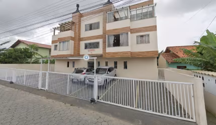Lindo e barato apartamento no Ingleses