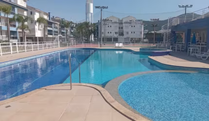 Cobertura duplex com piscina privativa 3 dormitórios sendo 1 suíte