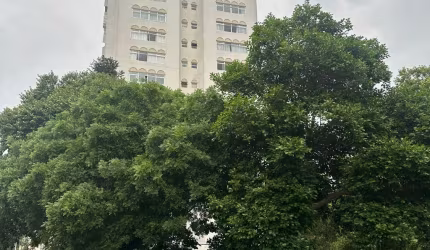 Apartamento no Edifício Malibú, com total reforma!