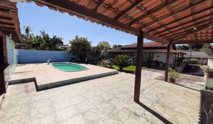 Casa no Retiro com Excelente Terreno 900 m²