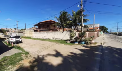 Baixou: Terreno Murado, Legalizado e c/ 418 m² na Praia do Sudoeste