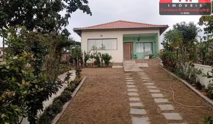 IMÓVEL COM 600M² DE QUINTAL E 100M² DE CONSTRUÇÃO