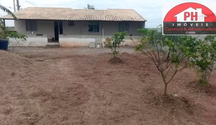 Casa à Venda com 2 quartos Árvores frutíferas no Cond Portal de Búzios!