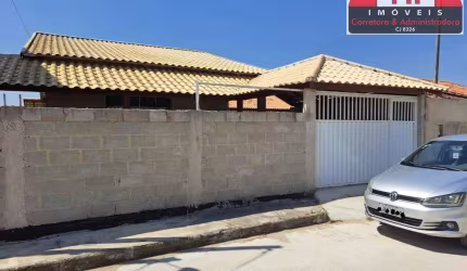 Oportunidade ! Uma Linda Casa de 3 quartos com 2 suítes recém construída