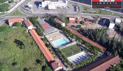 oportunidade de negócio: condomínio com 40 casas, piscina, campo gramado...