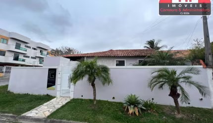 Excelente Casa 3 Quartos c/ 1 Suíte - Centro da Cidade