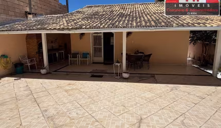 Casa a venda no Porto da Aldeia com 144m² de área construída
