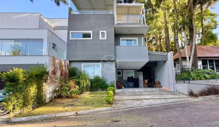 Solar das Araucárias - Casa em condomínio no Centro de São José dos Pinhais-PR